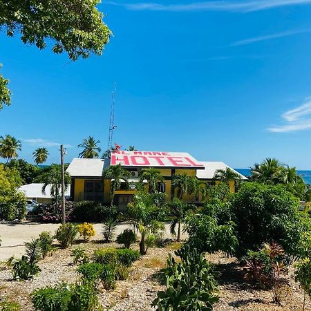 Hotel Al Mare Barahona ภายนอก รูปภาพ