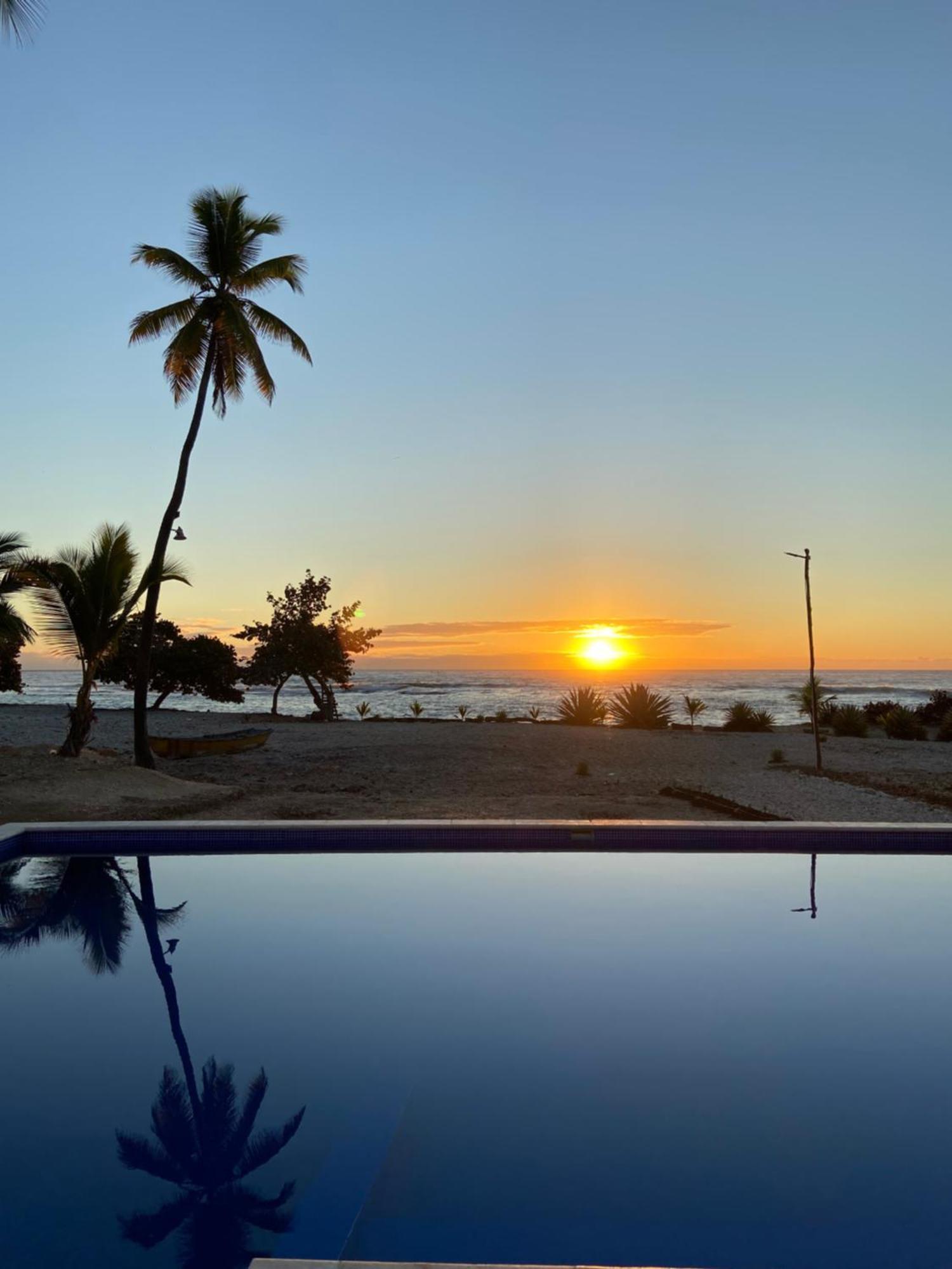 Hotel Al Mare Barahona ภายนอก รูปภาพ