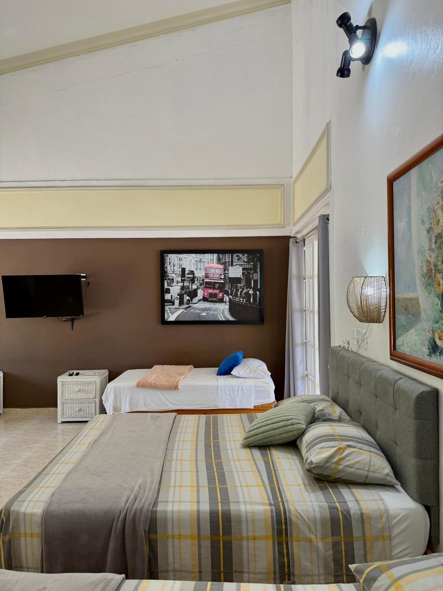 Hotel Al Mare Barahona ภายนอก รูปภาพ