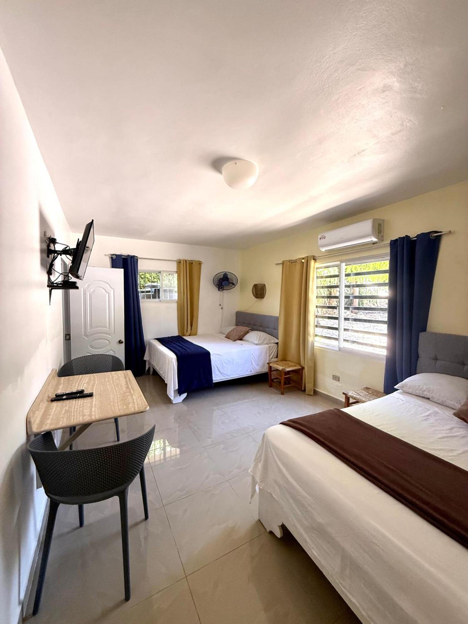 Hotel Al Mare Barahona ภายนอก รูปภาพ