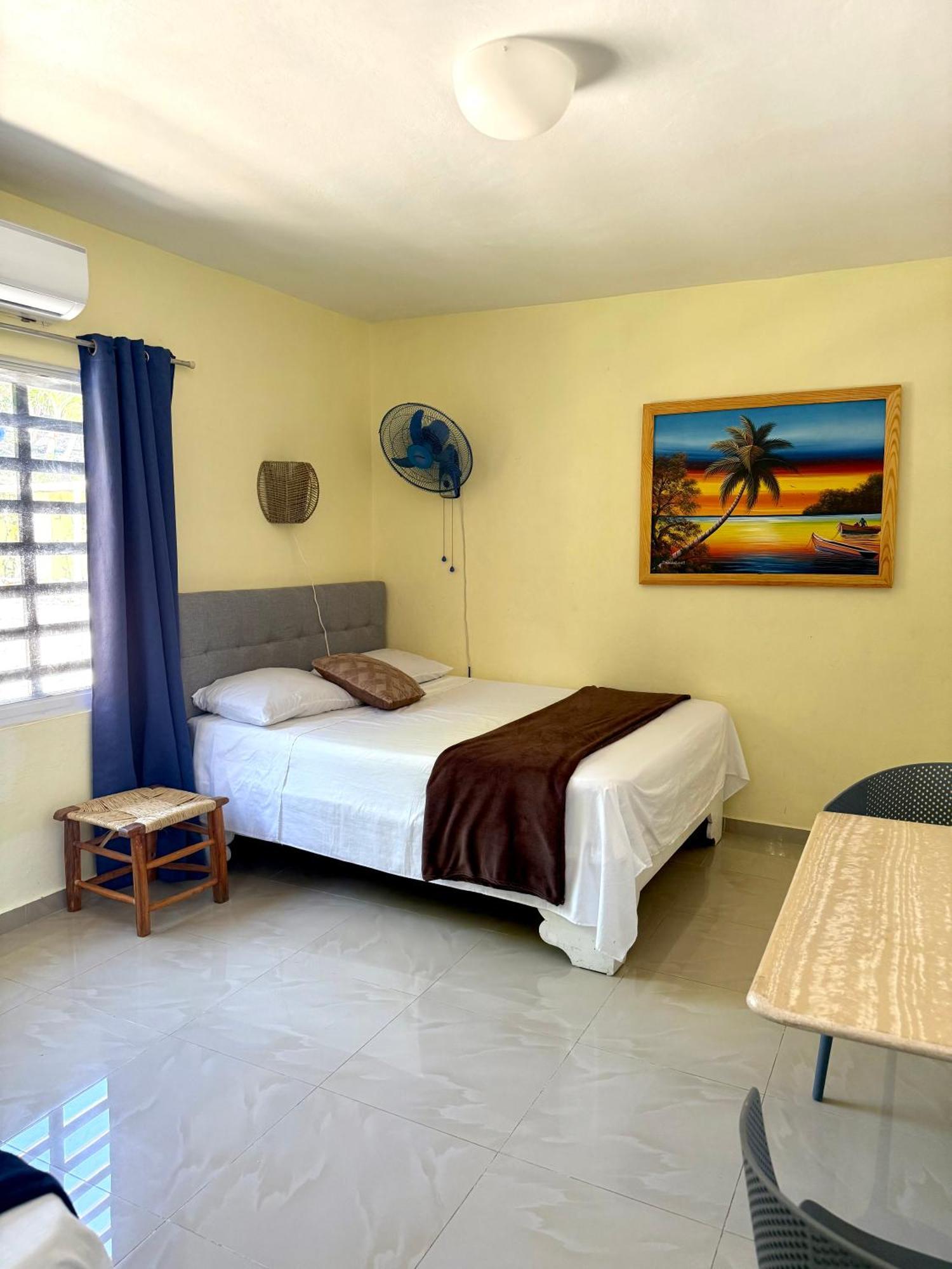 Hotel Al Mare Barahona ภายนอก รูปภาพ