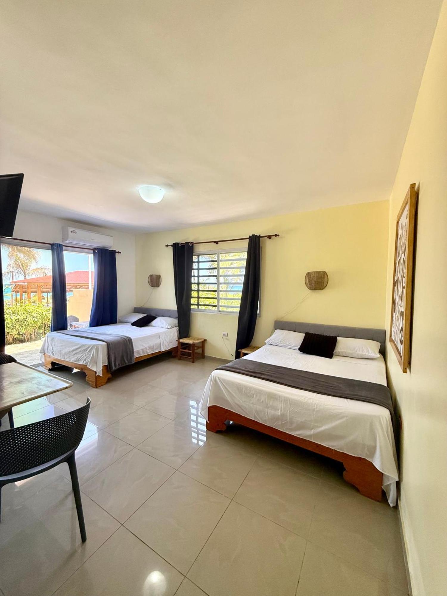 Hotel Al Mare Barahona ภายนอก รูปภาพ