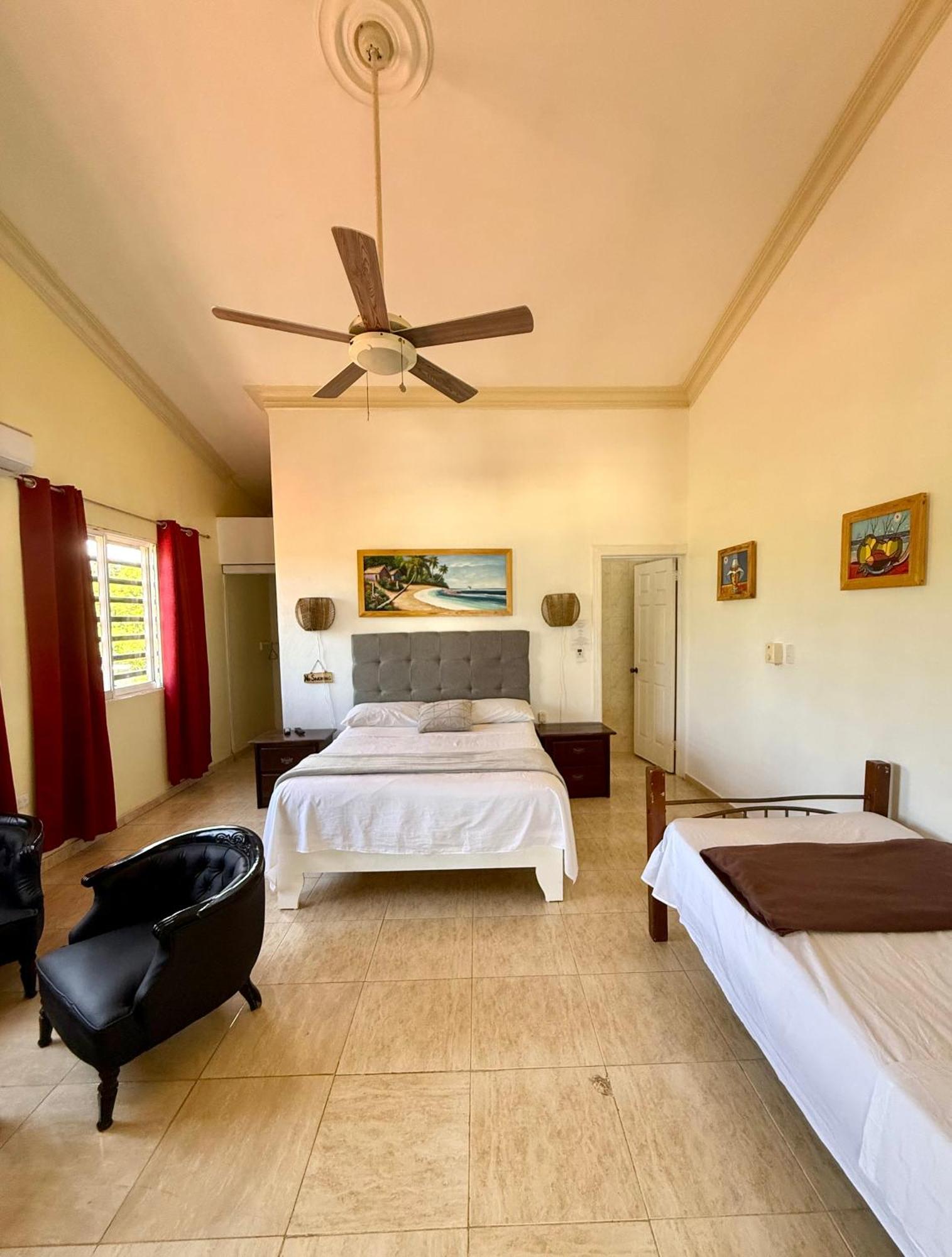Hotel Al Mare Barahona ภายนอก รูปภาพ
